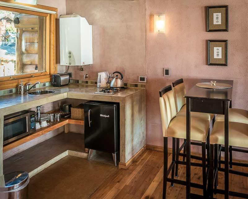 Lirolay Suites - Apart Hotel Bariloche Zewnętrze zdjęcie